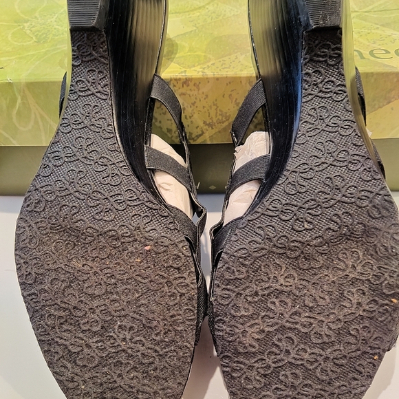 Black mules - Picture 4 of 4